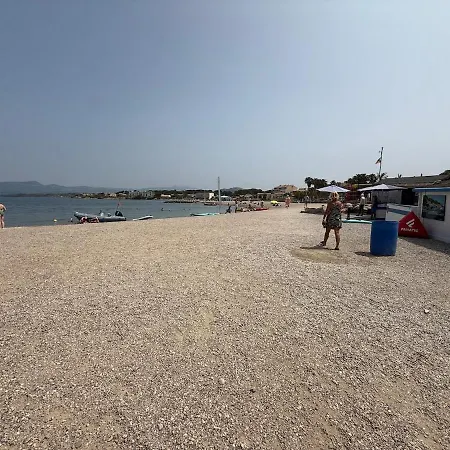Maison Calme A 2 Pas Du Port Du Brusc